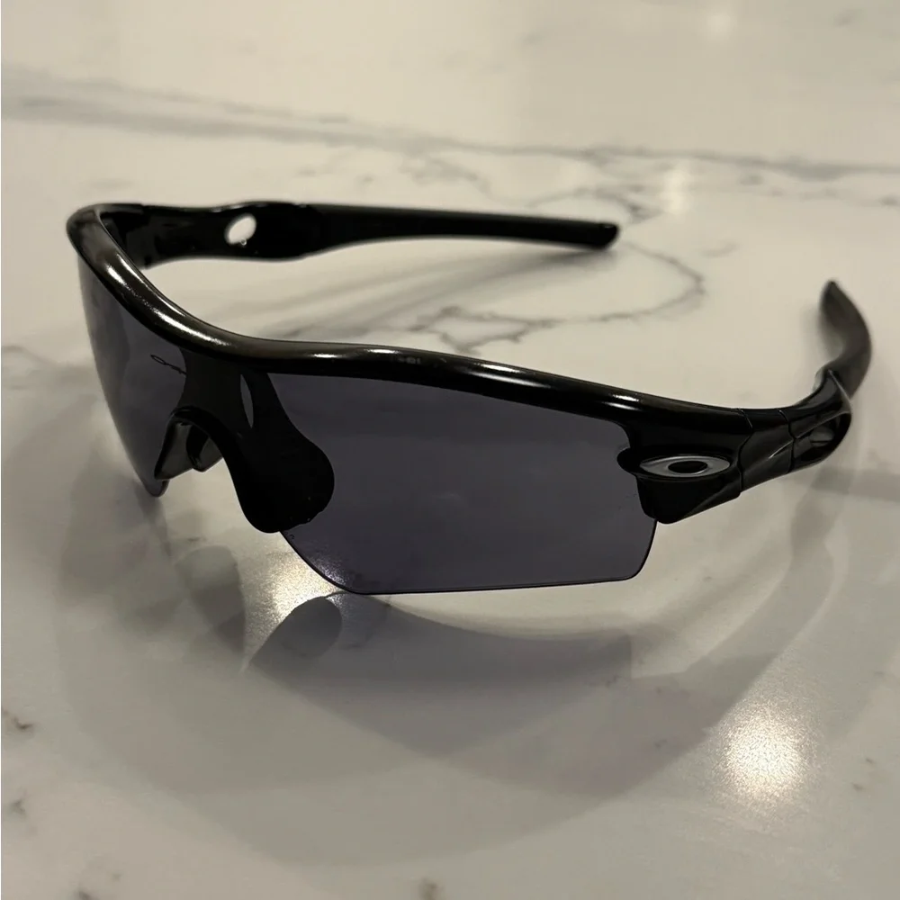 Oakley Black Frame Gray Lens Sunglasses